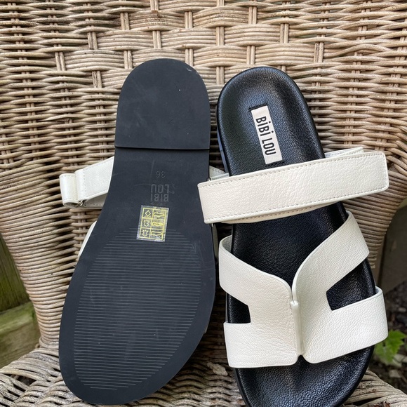 BiBi LOU Black and Cream Leather Sandals - Picture 2 of 2